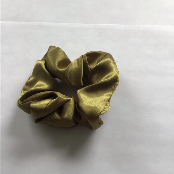 Satin Scrunchies - Picture 4 of 6